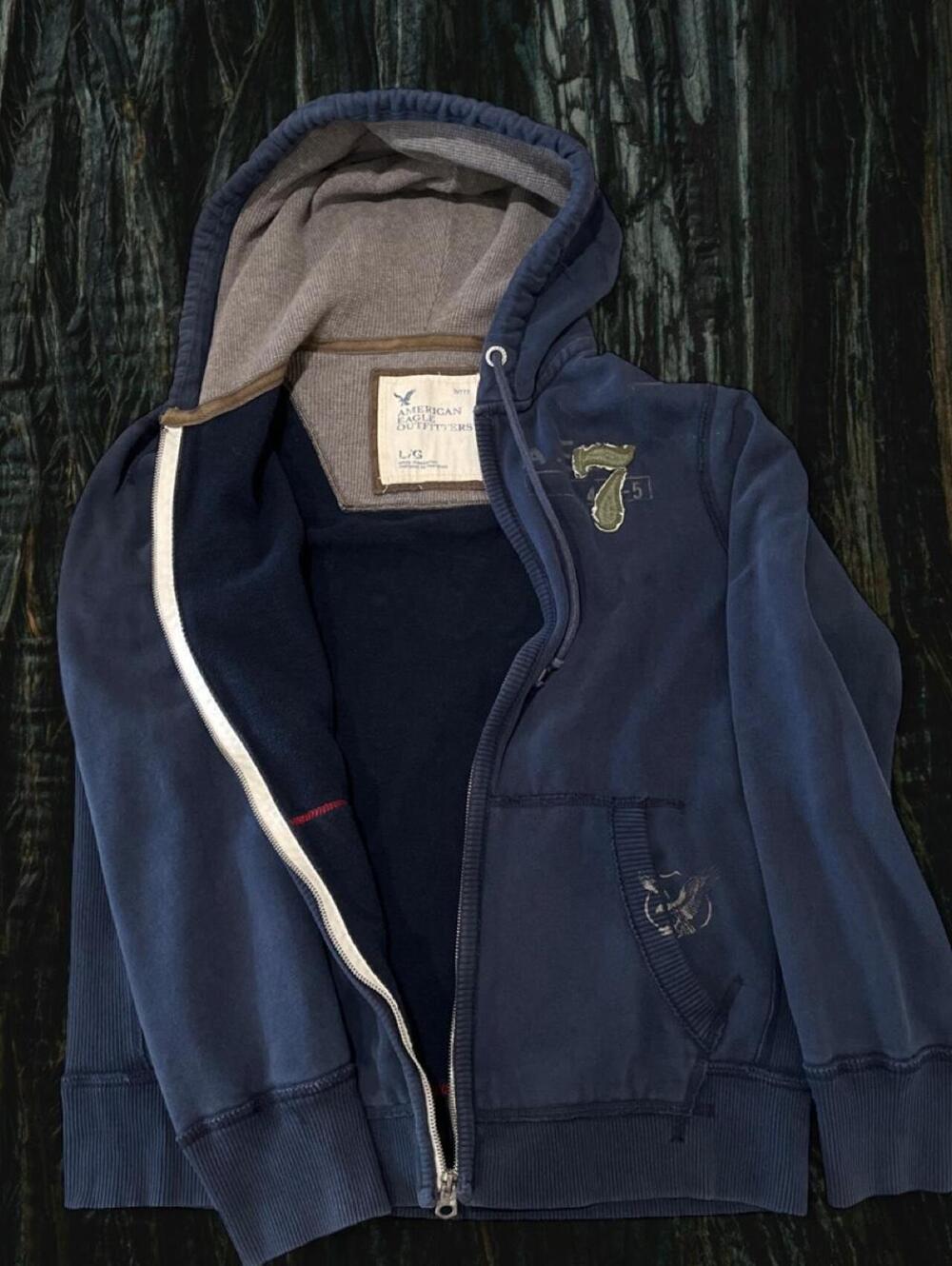 Vintage Y2k Navy and Green American Eagle 7 Hoodie with thermal lined Hood large